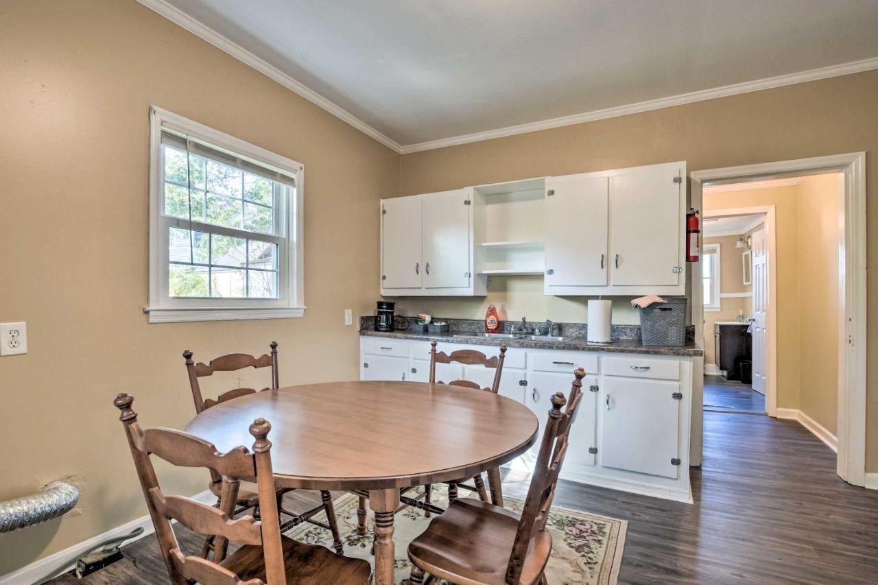 Cozy Greenville Bungalow About 2 Mi To Downtown! エクステリア 写真