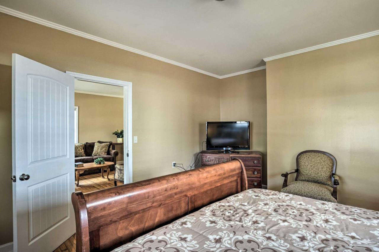 Cozy Greenville Bungalow About 2 Mi To Downtown! エクステリア 写真